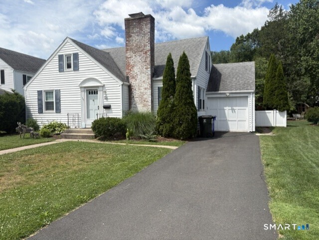 43 Farnham Road West Hartford CT 06119