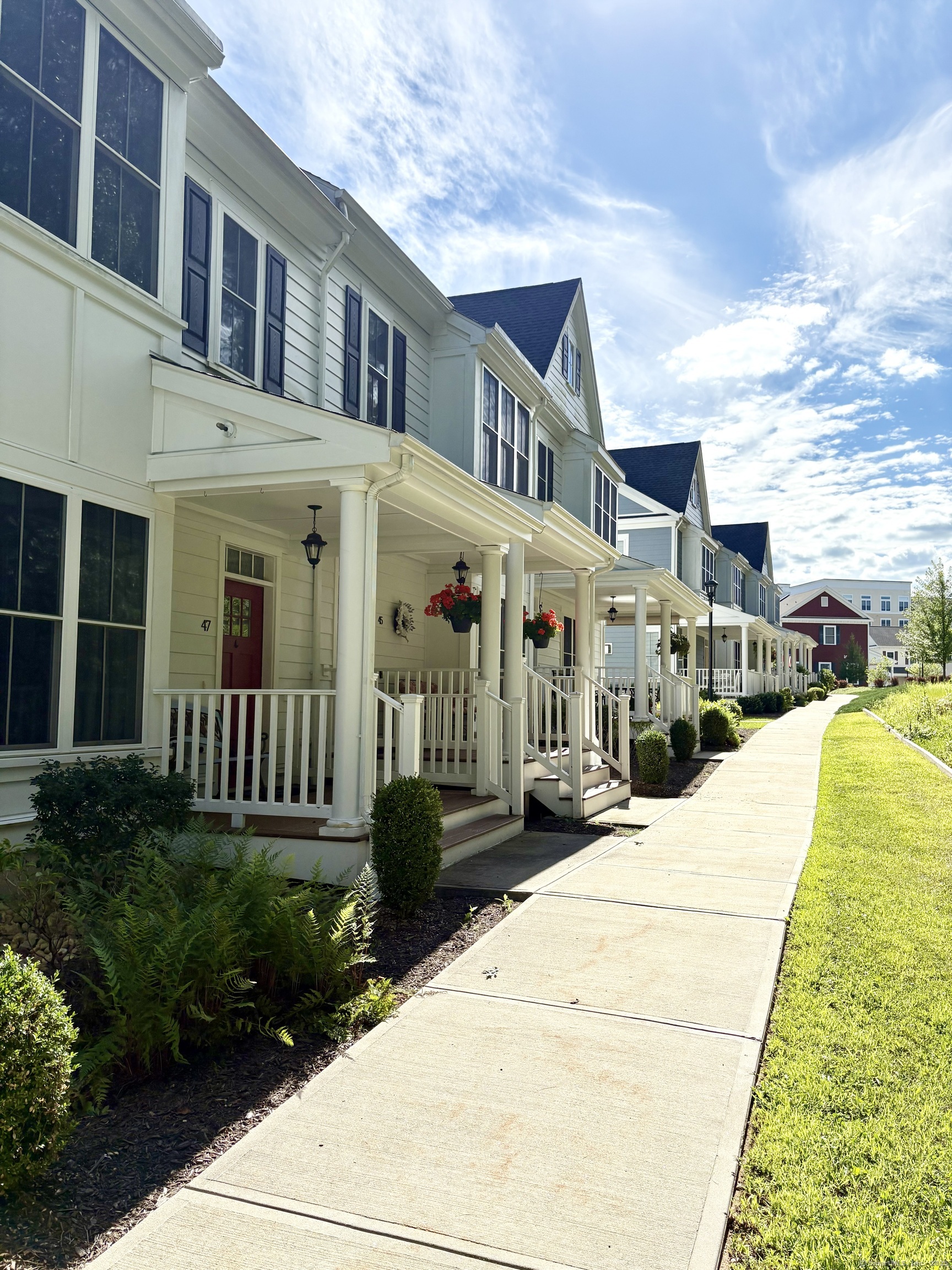47 Sherwood Street Mansfield CT 06268