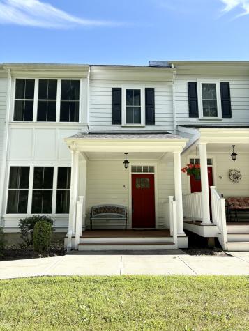 47 Sherwood Street Mansfield CT 06268