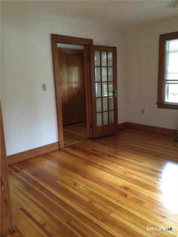6 Silver Drive Middletown CT 06457