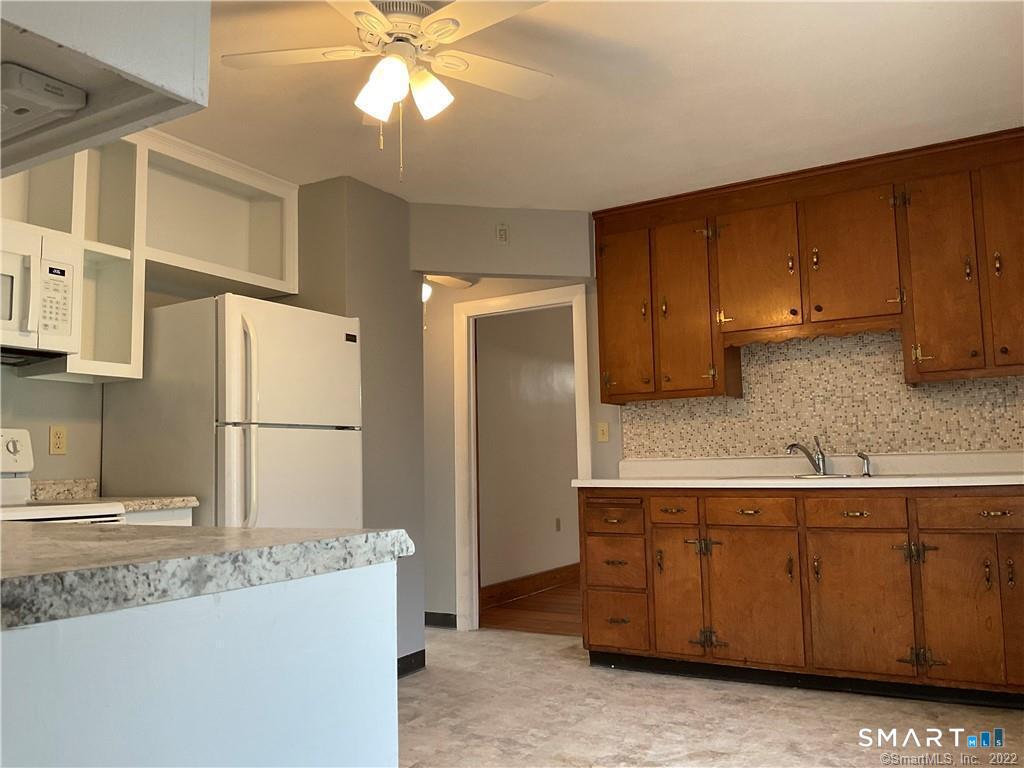 6 Silver Drive Middletown CT 06457