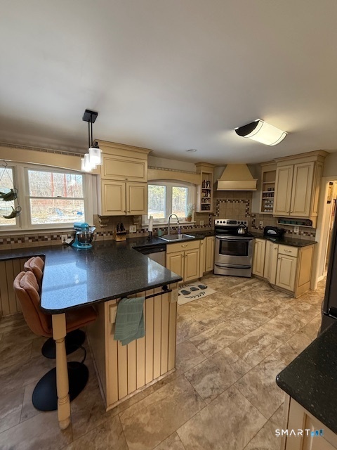 12 Melanie Lane Ledyard CT 06335