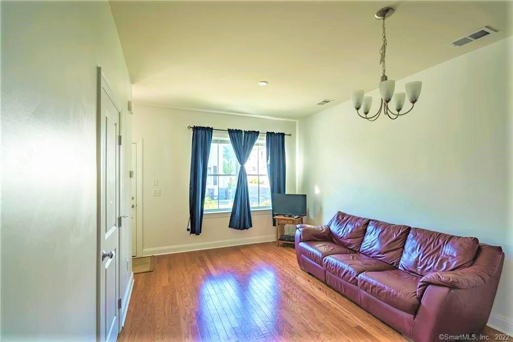 12 Sherwood Street Mansfield CT 06250