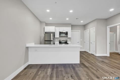 1 West Main Street Meriden CT 06451