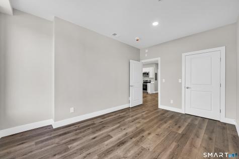 1 West Main Street Meriden CT 06451