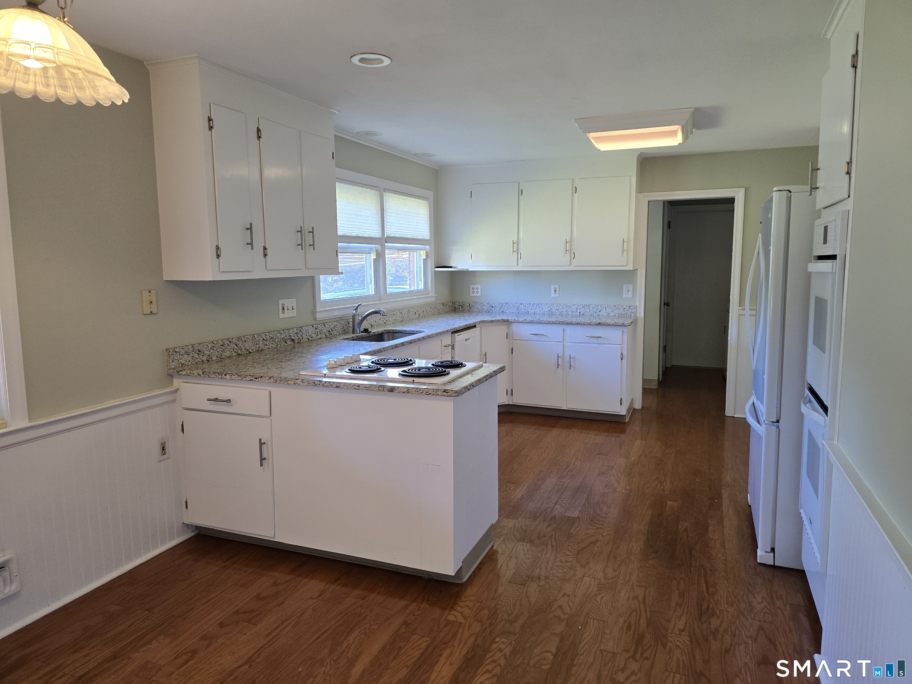 11 Eastwood Road West Hartford CT 06117