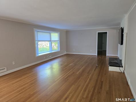 11 Eastwood Road West Hartford CT 06117
