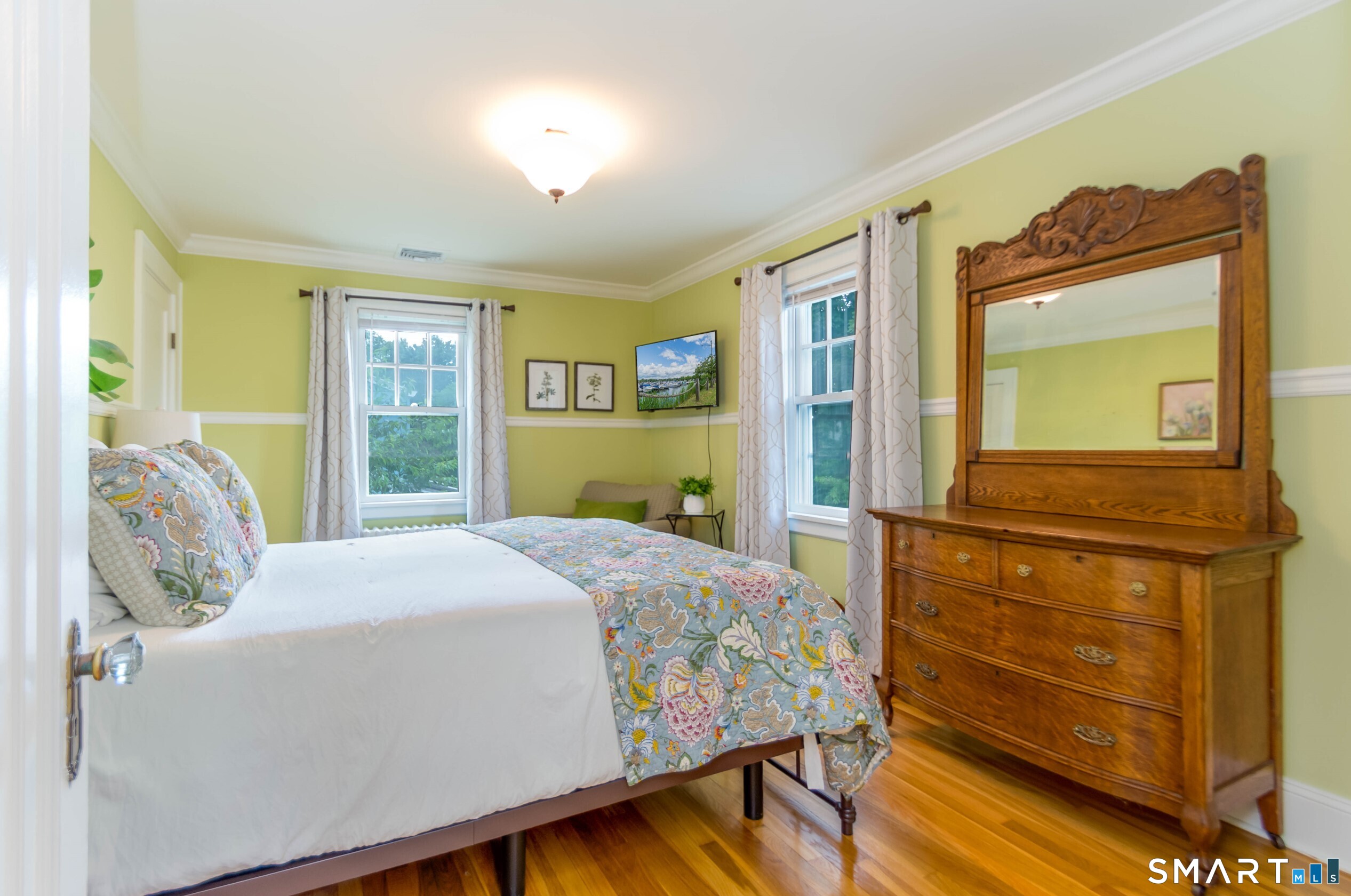 254 Homeland Street Fairfield CT 06825