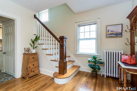 254 Homeland Street Fairfield CT 06825