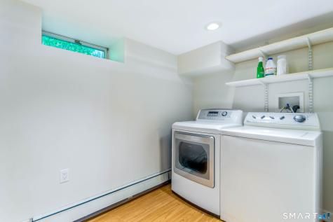 254 Homeland Street Fairfield CT 06825