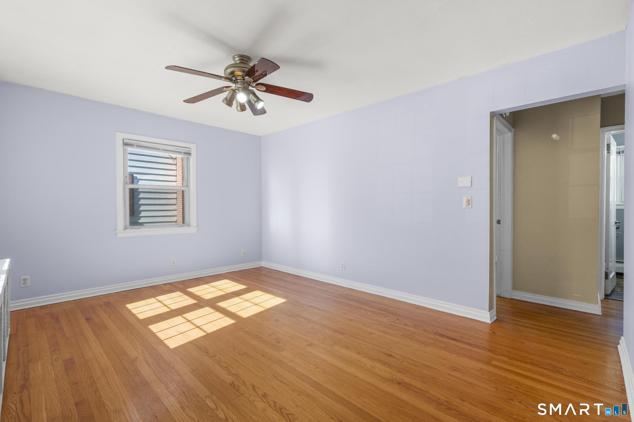 71 Linnmore Drive Manchester CT 06040