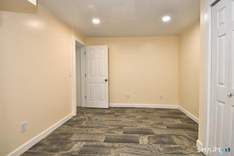 170 Sequoia Road Bridgeport CT 06606