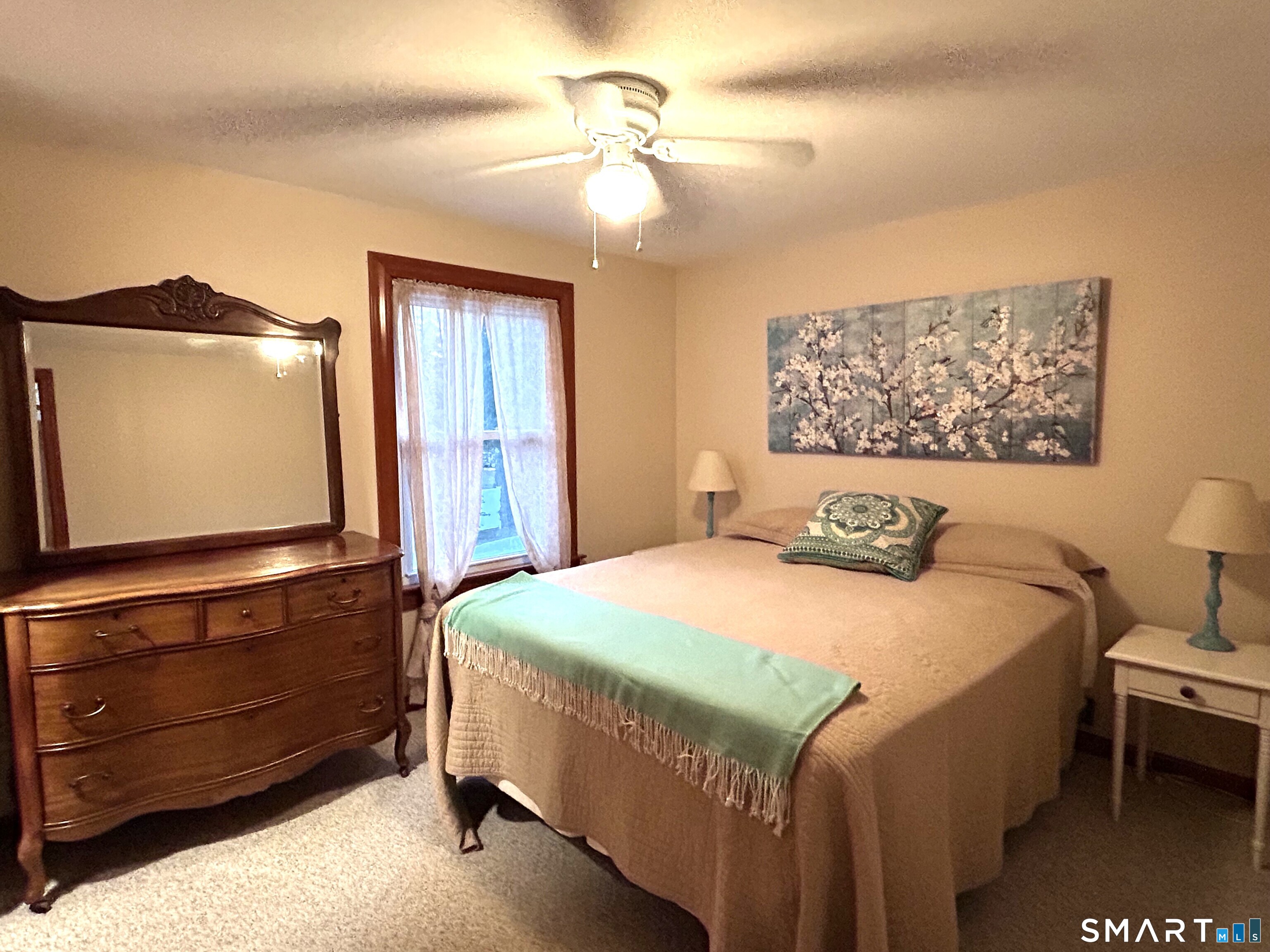 102 Cottage Road Enfield CT 06082