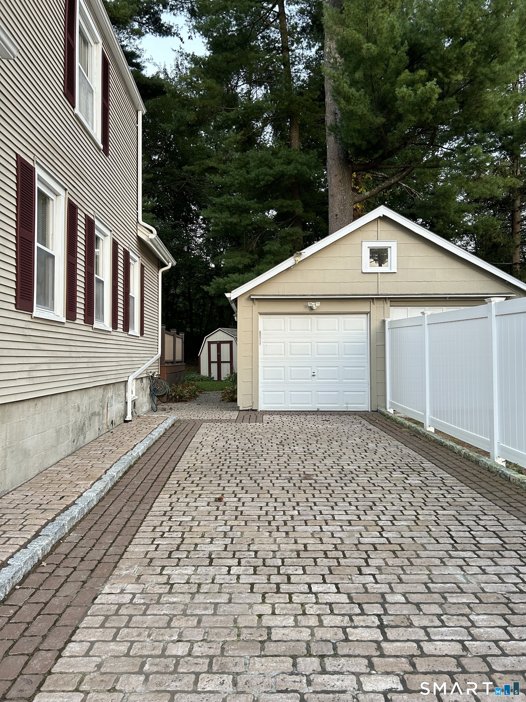 102 Cottage Road Enfield CT 06082