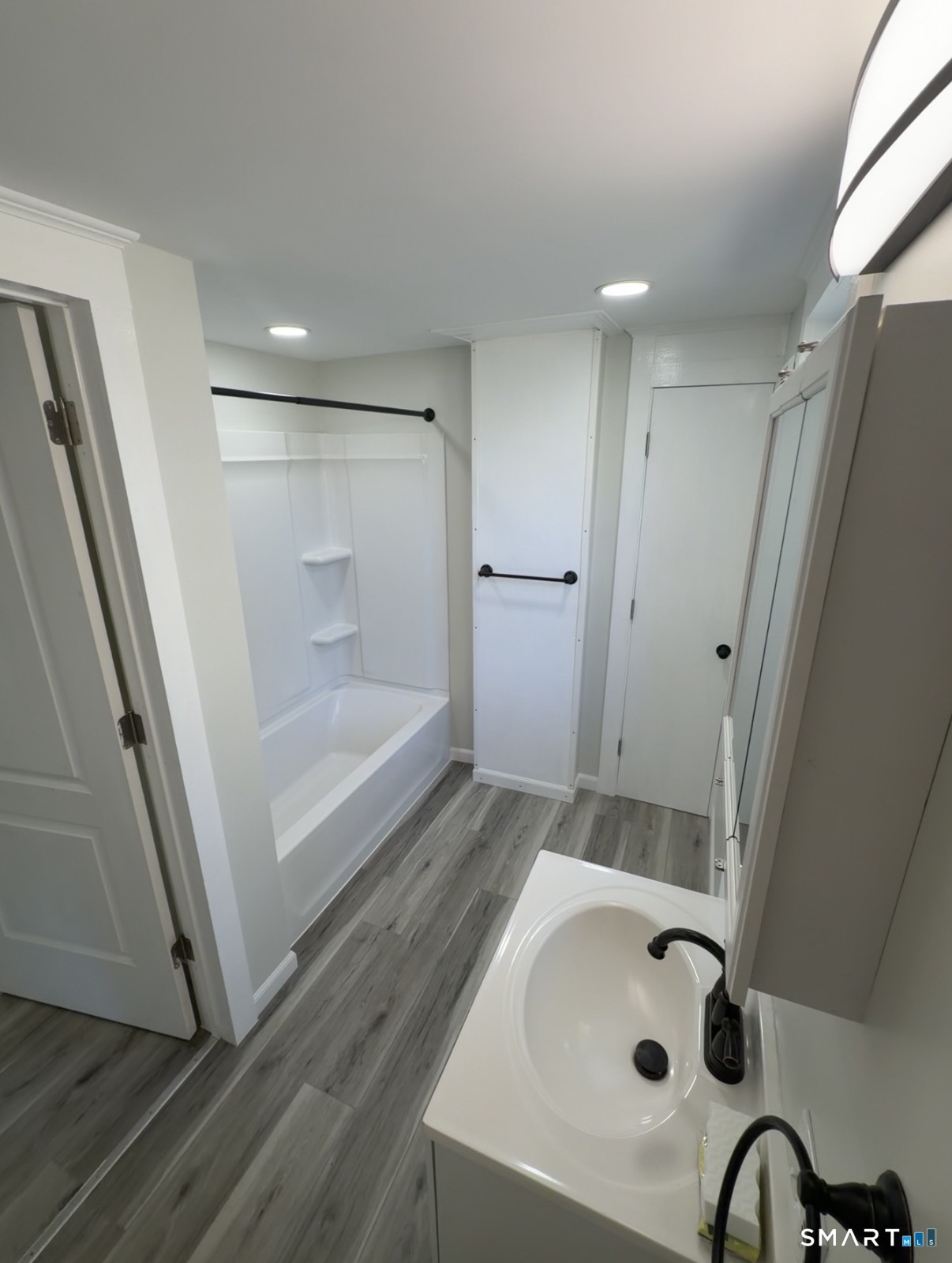 25 Chapel Street Wallingford CT 06492