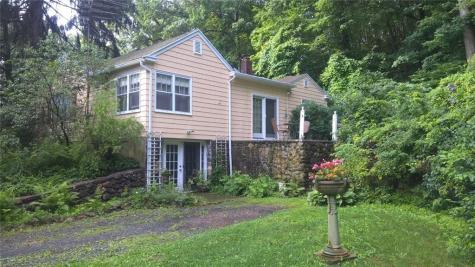 320 Cherry Avenue Watertown CT 06795