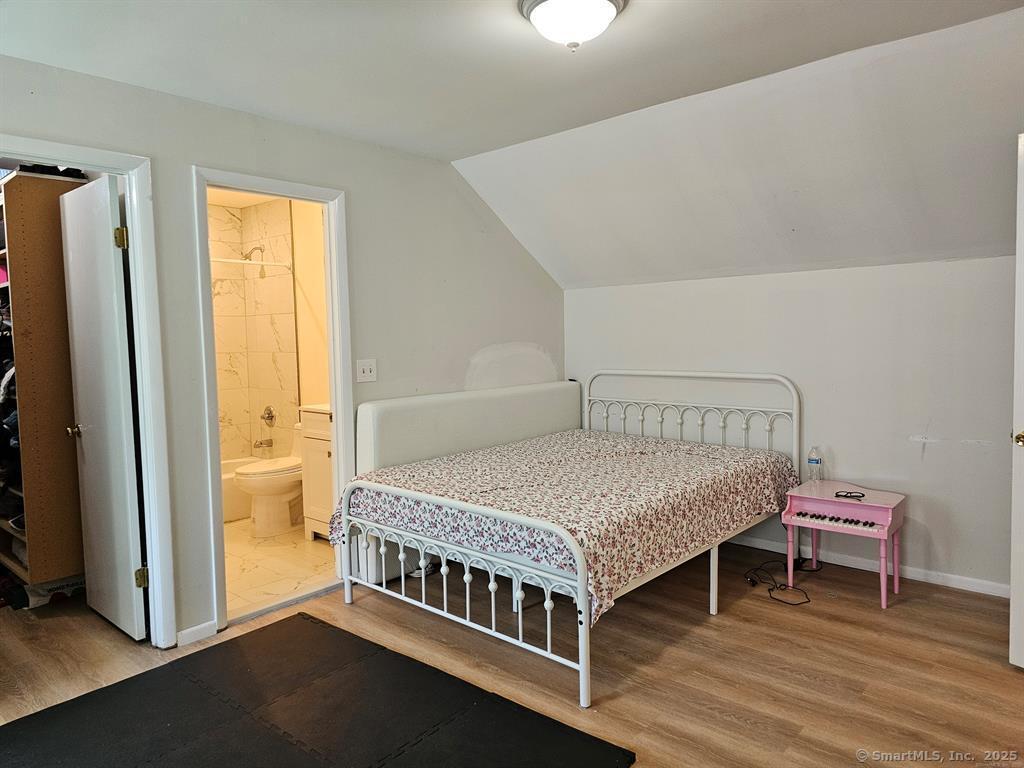 24 Village Walk Wilton CT 06897