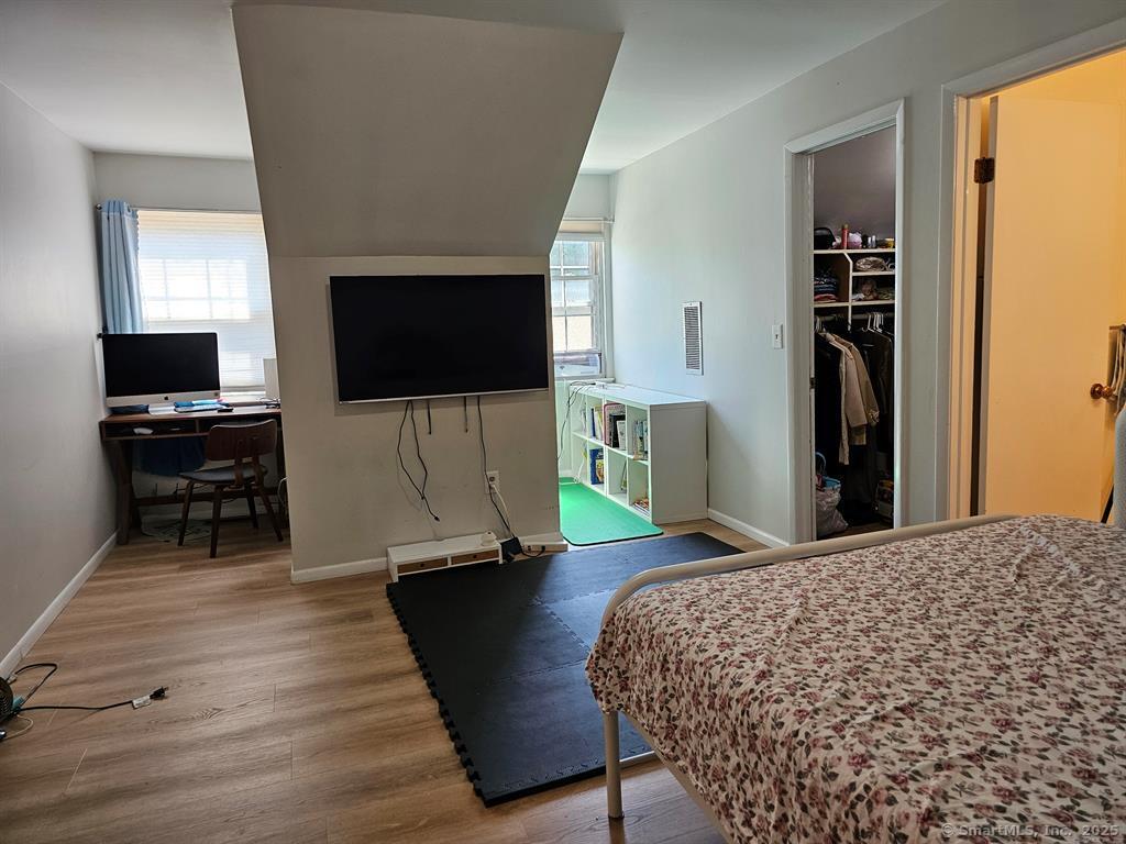24 Village Walk Wilton CT 06897