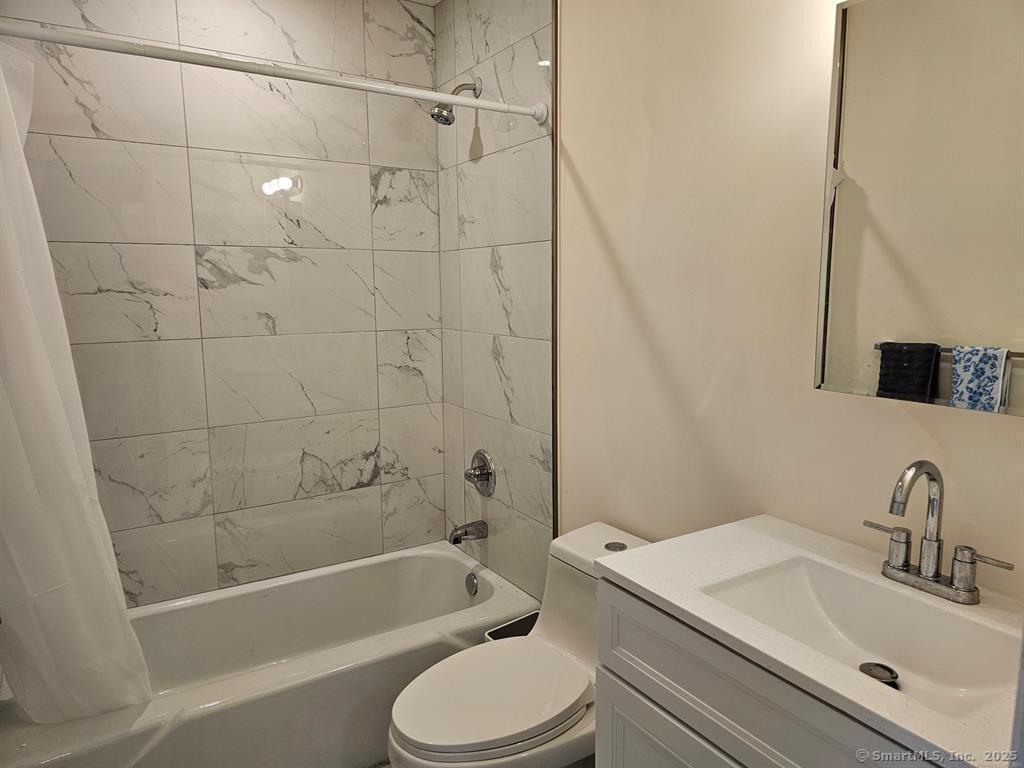 24 Village Walk Wilton CT 06897