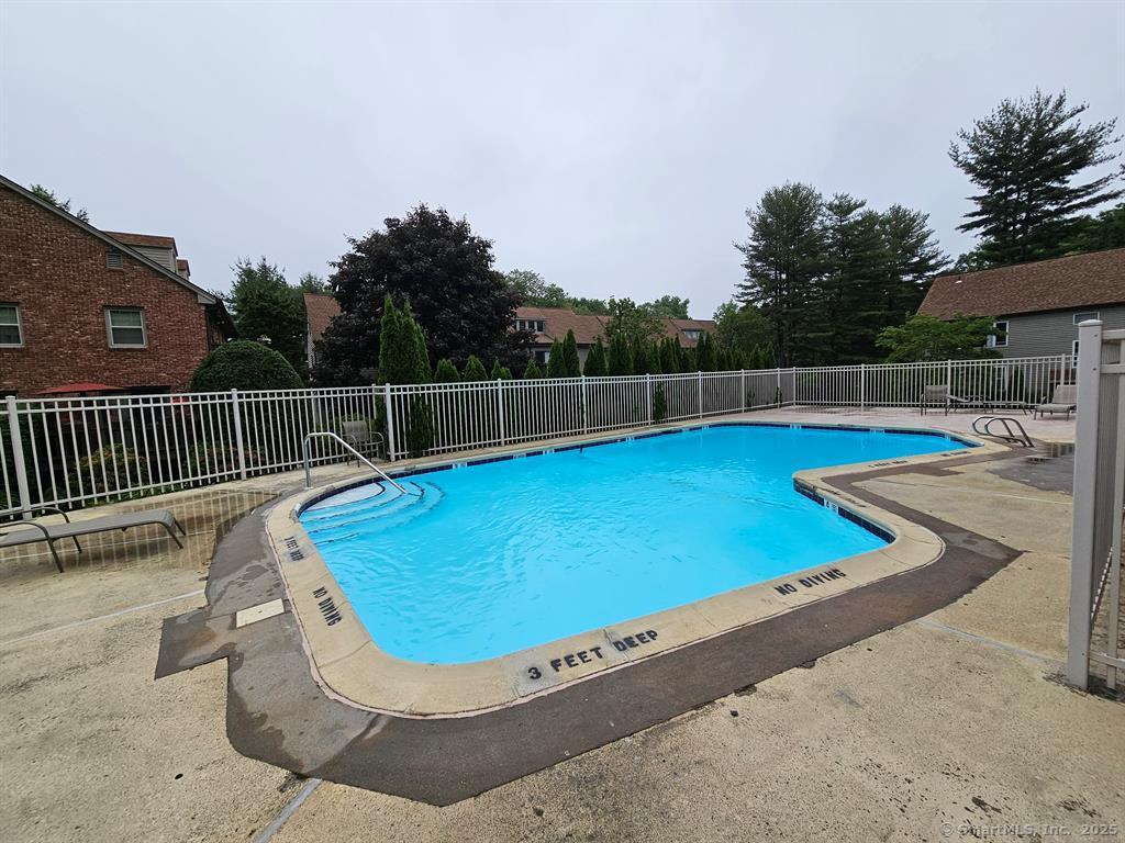 24 Village Walk Wilton CT 06897
