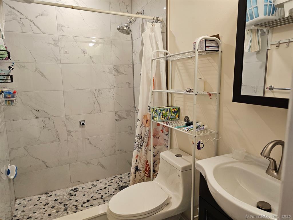 24 Village Walk Wilton CT 06897