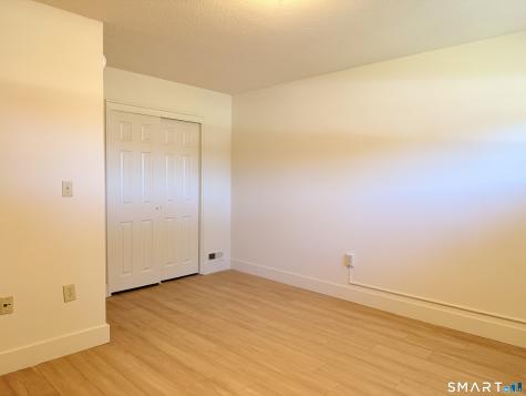 44 Montoya Circle Branford CT 06405