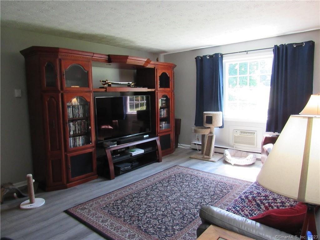 83 Horse Pond Road Salem CT 06420