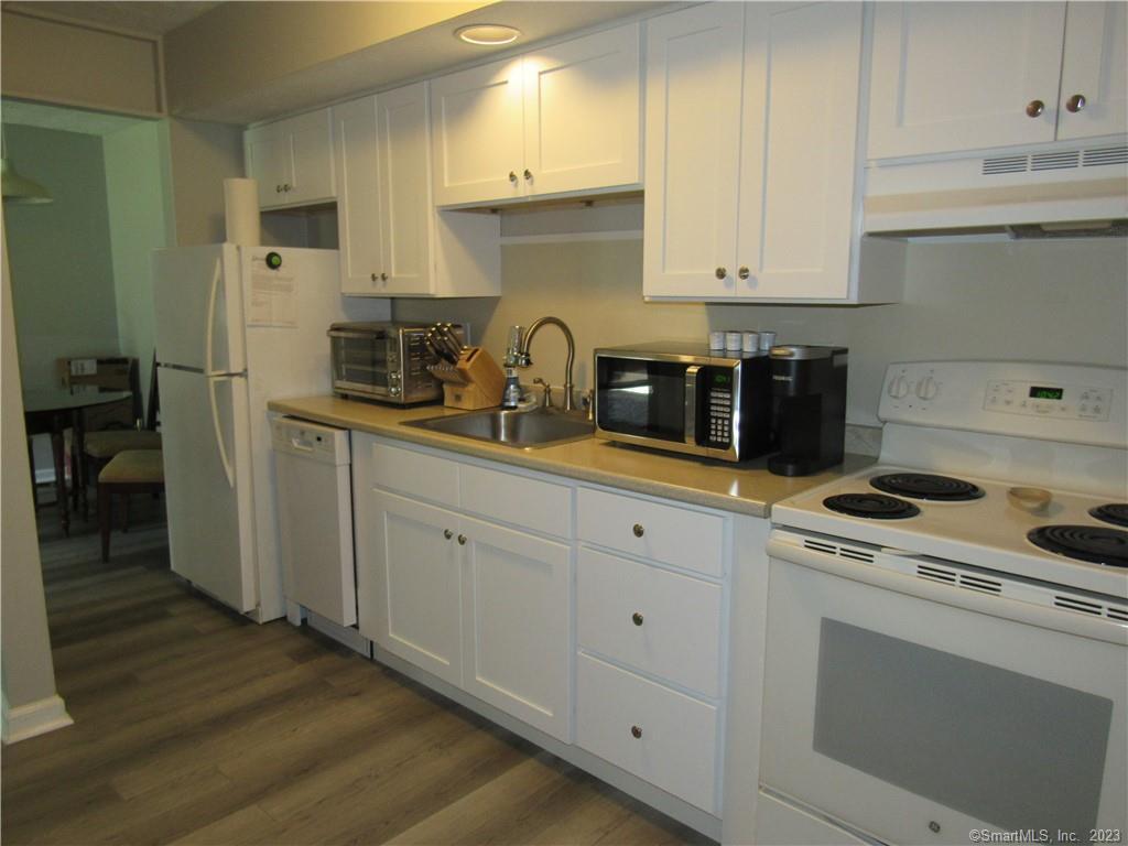 83 Horse Pond Road Salem CT 06420