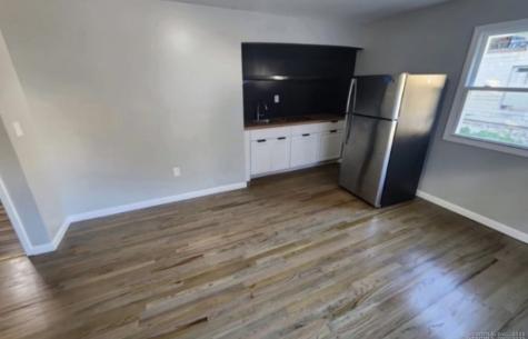 1610 Iranistan Avenue Bridgeport CT 06604