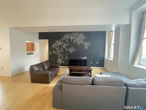 196 Crown Street New Haven CT 06510
