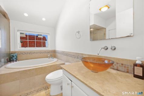 1895 Fairfield Beach Road Fairfield CT 06824