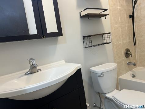 252 Harlem Avenue Bridgeport CT 06606
