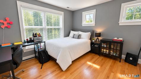864 Oldfield Road Fairfield CT 06824
