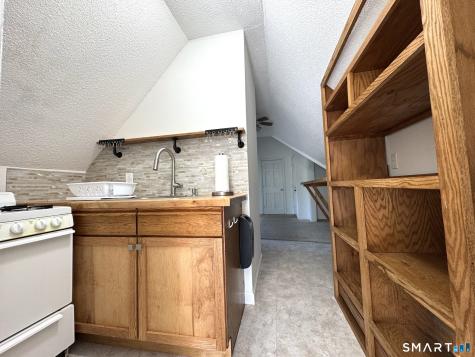 29 Averill Place Branford CT 06405