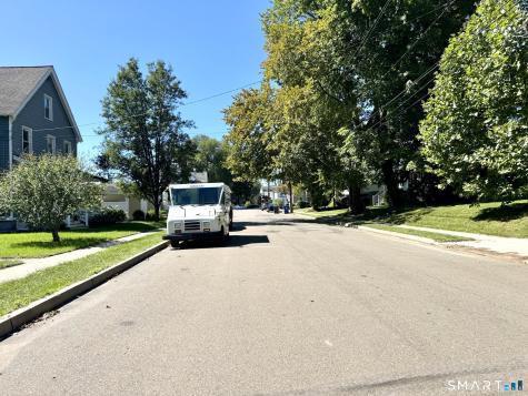 29 Averill Place Branford CT 06405