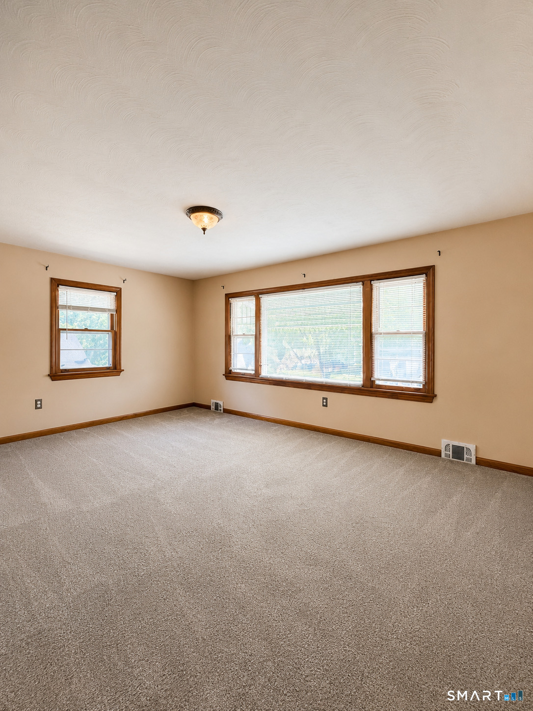 22 Leaf Avenue Waterbury CT 06705