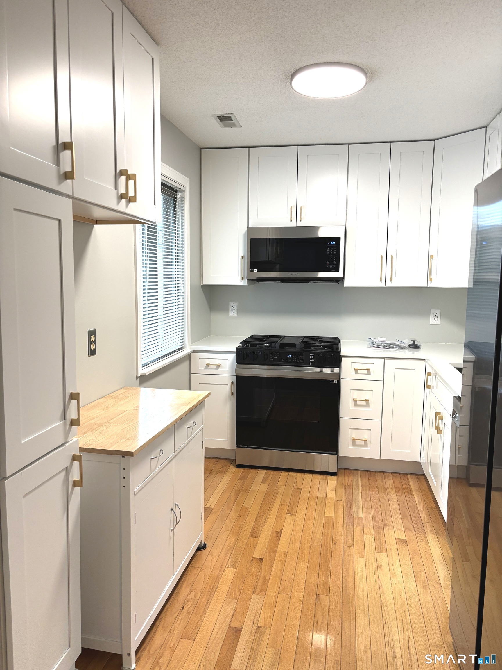 19 Greenbriar Drive Farmington CT 06032