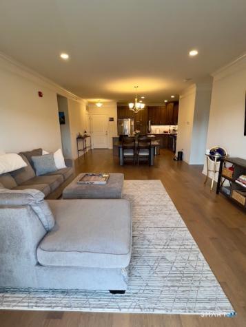 423 Center Meadow Lane Danbury CT 06810