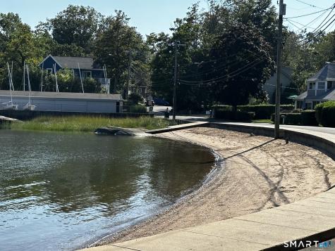 322 Clark Avenue Branford CT 06405