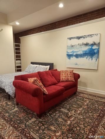 844 Grand Avenue New Haven CT 06511