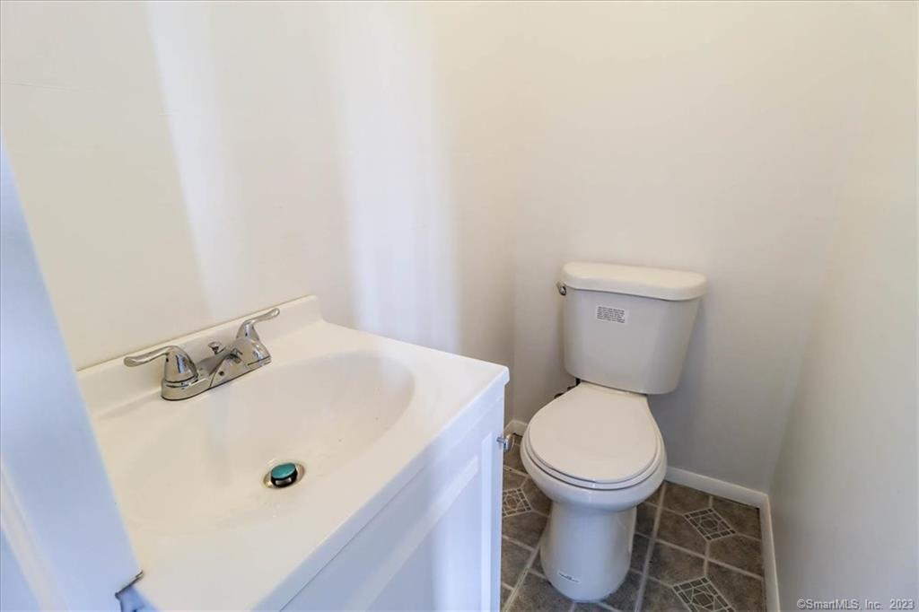 14 Poplar Street New Milford CT 06776