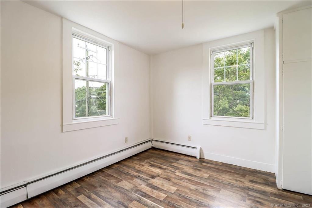 14 Poplar Street New Milford CT 06776