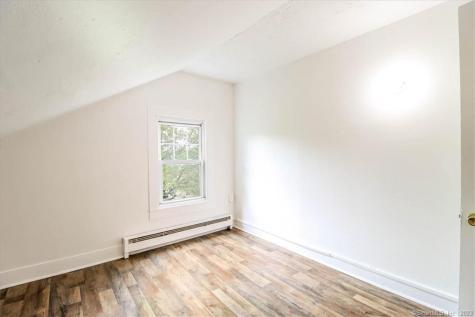 14 Poplar Street New Milford CT 06776