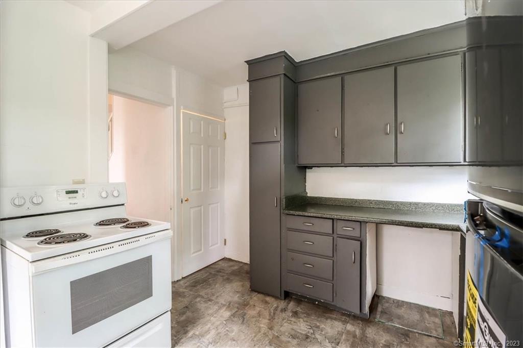 14 Poplar Street New Milford CT 06776