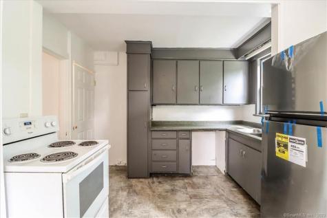 14 Poplar Street New Milford CT 06776