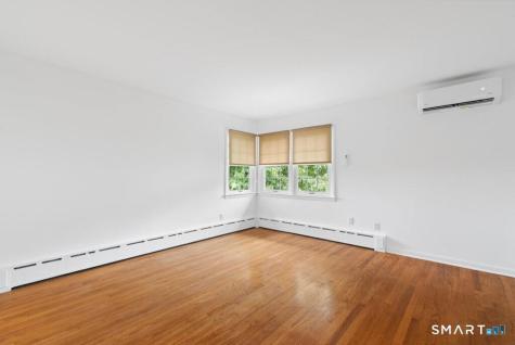 34 Davenport Drive Stamford CT 06902