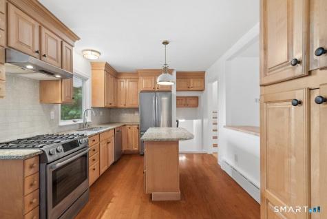 34 Davenport Drive Stamford CT 06902