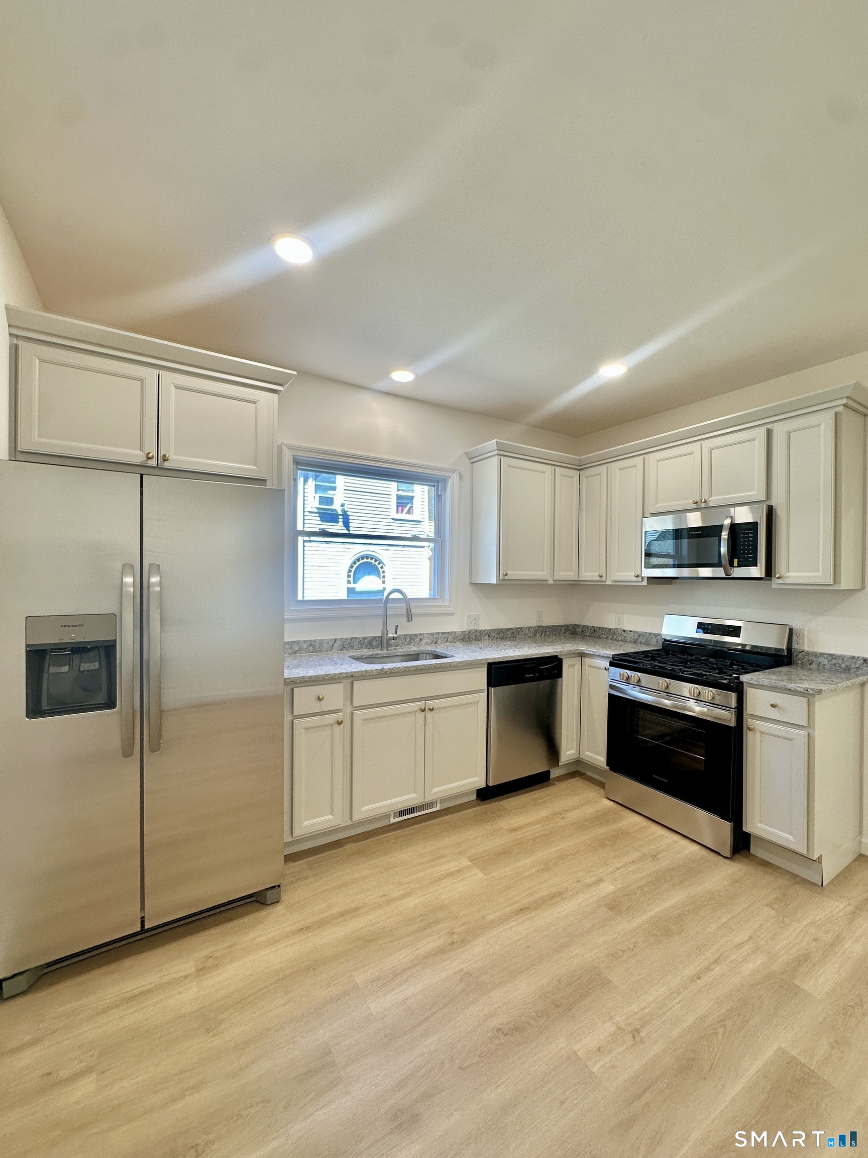 216 Minerva Street Derby CT 06418