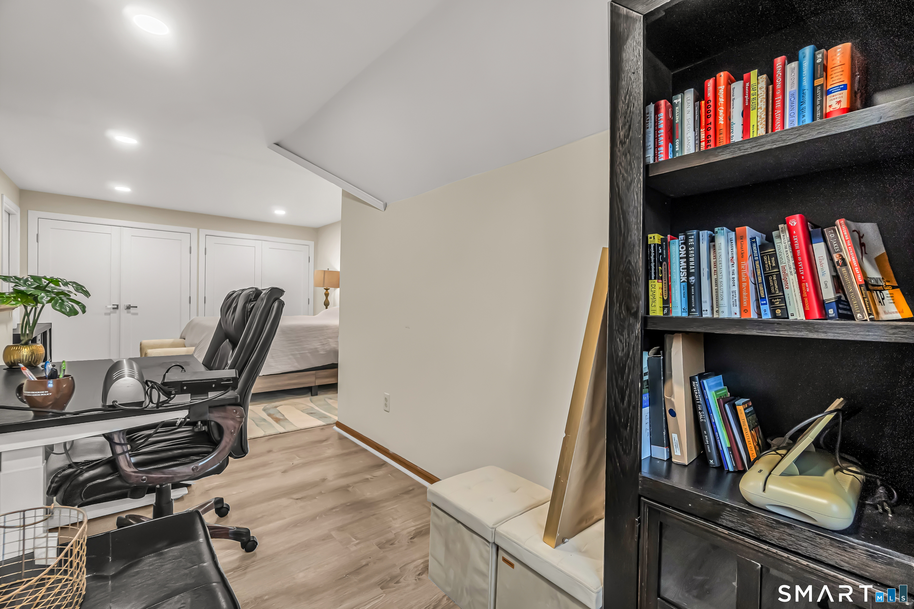 462 Glendale Avenue Bridgeport CT 06606