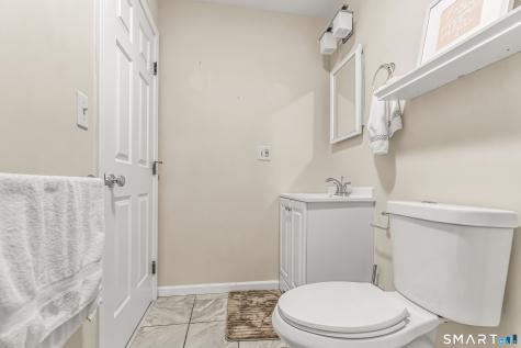 462 Glendale Avenue Bridgeport CT 06606